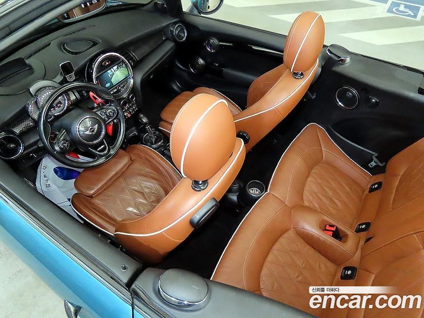 Mini Cooper Convertible 2016