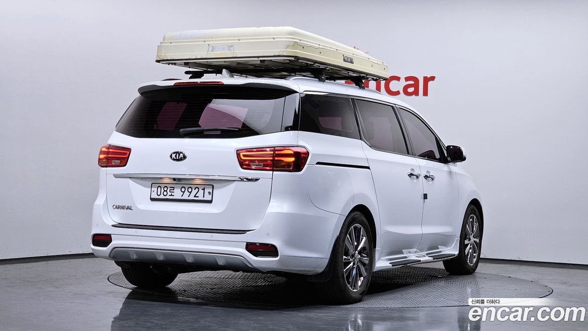 Kia Canival 2019