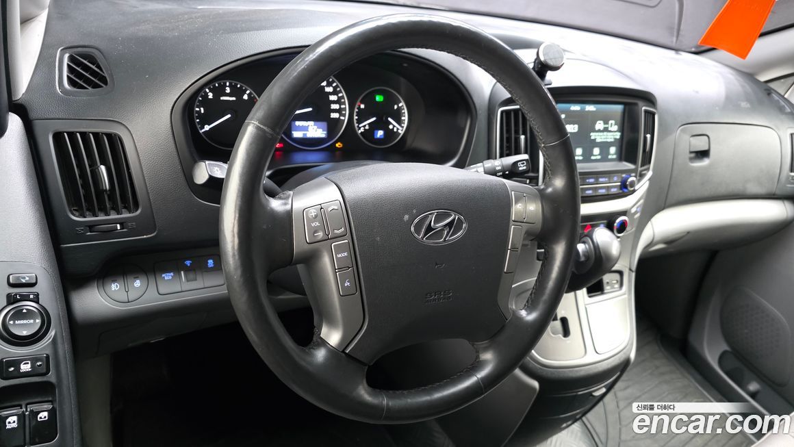Hyundai Starex 2021