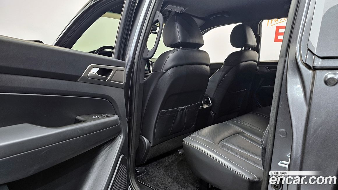 KG_Mobility_Ssangyong Rexton 2019