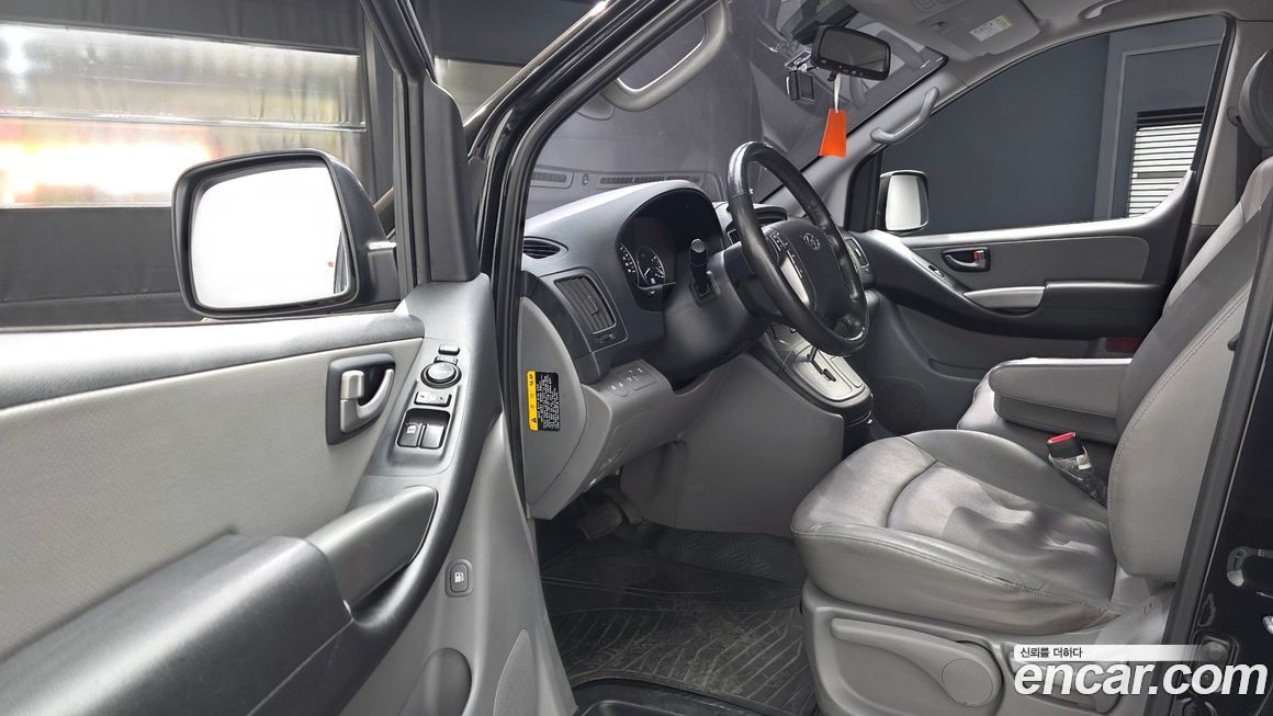 Hyundai Starex 2021