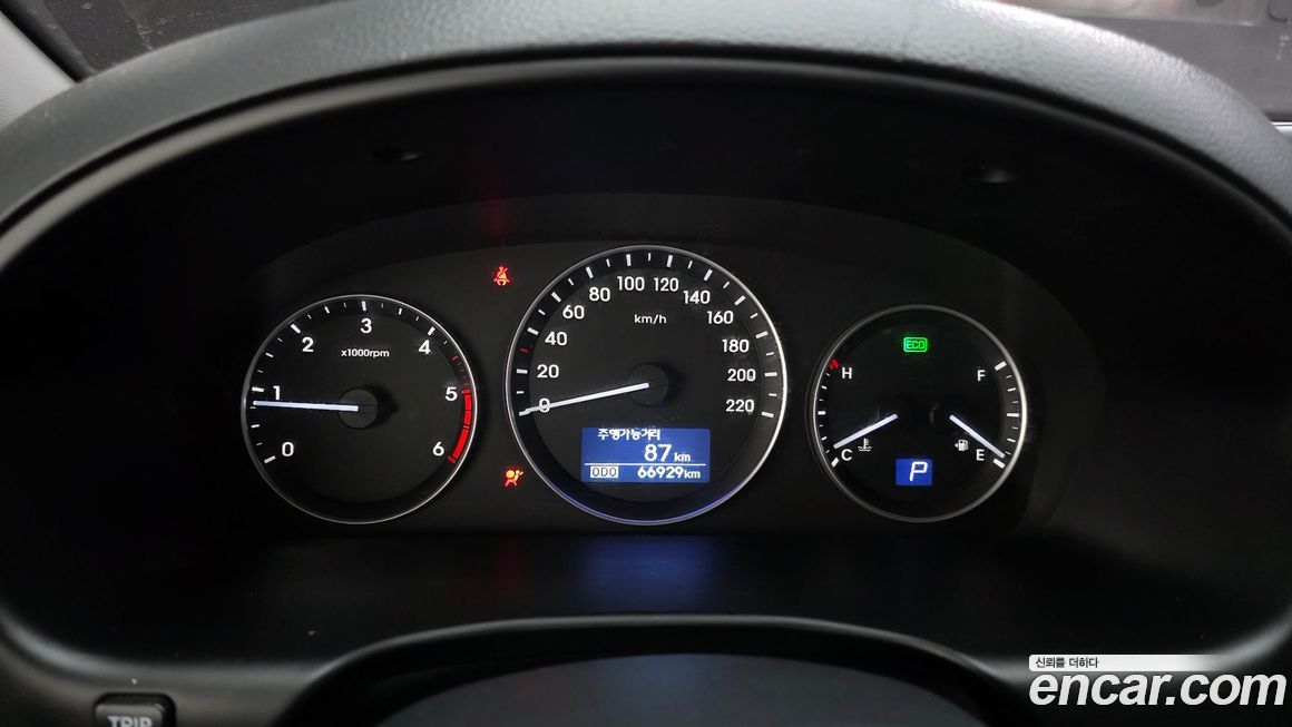 Hyundai Starex 2021