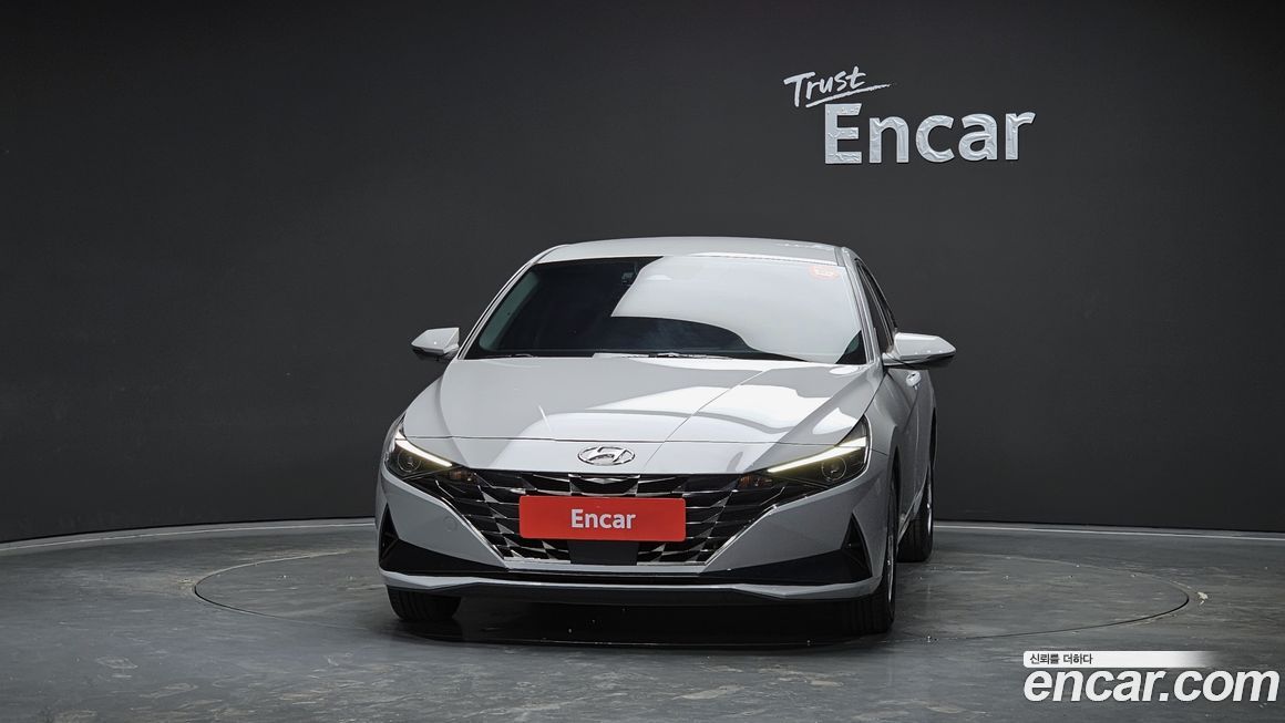 Hyundai AVANTE 2021