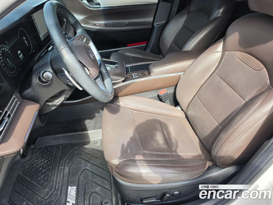 Hyundai Grandeur 2020