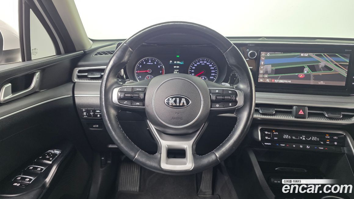 Kia K5 2021