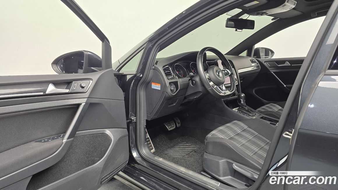 Volkswagen Golf 2016