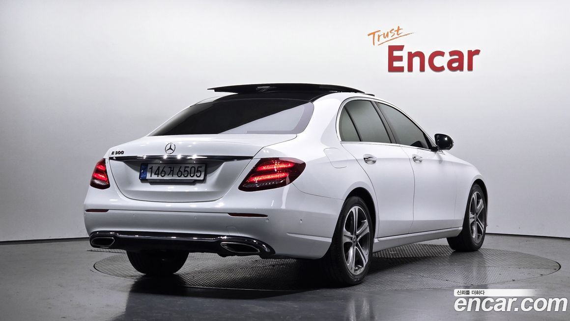 Mercedes-Benz E-Class 2017