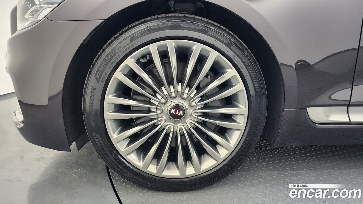 Kia K9 2019