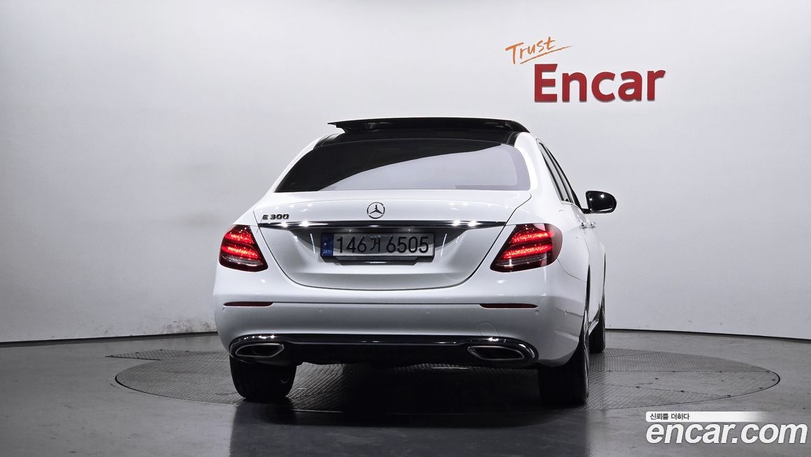 Mercedes-Benz E-Class 2017