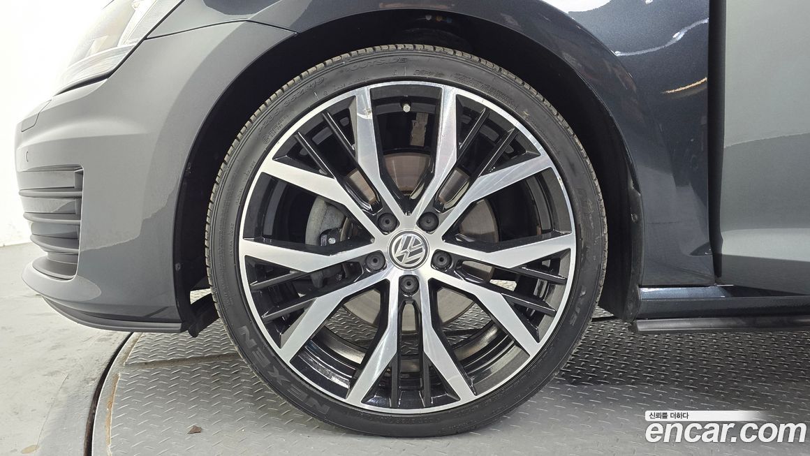 Volkswagen Golf 2016