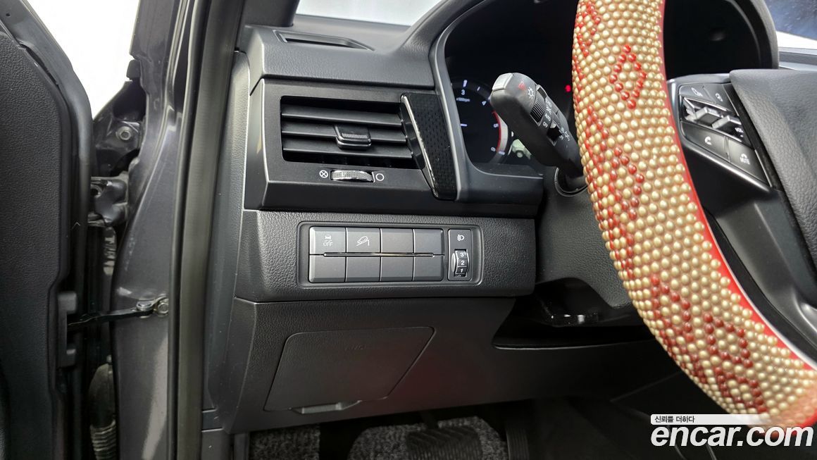 KG_Mobility_Ssangyong Rexton 2020