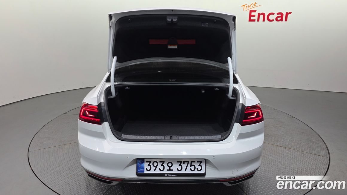 Volkswagen Passat 2021