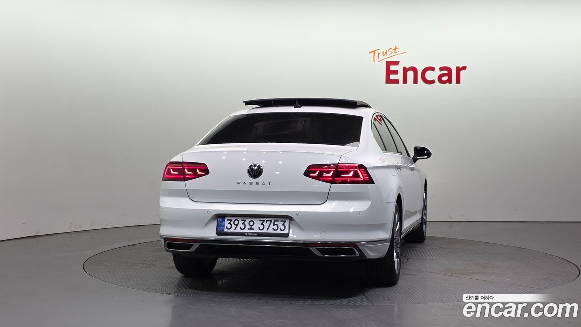 Volkswagen Passat 2021