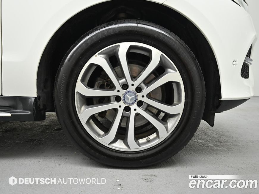 Mercedes-Benz GLE-Class 2016