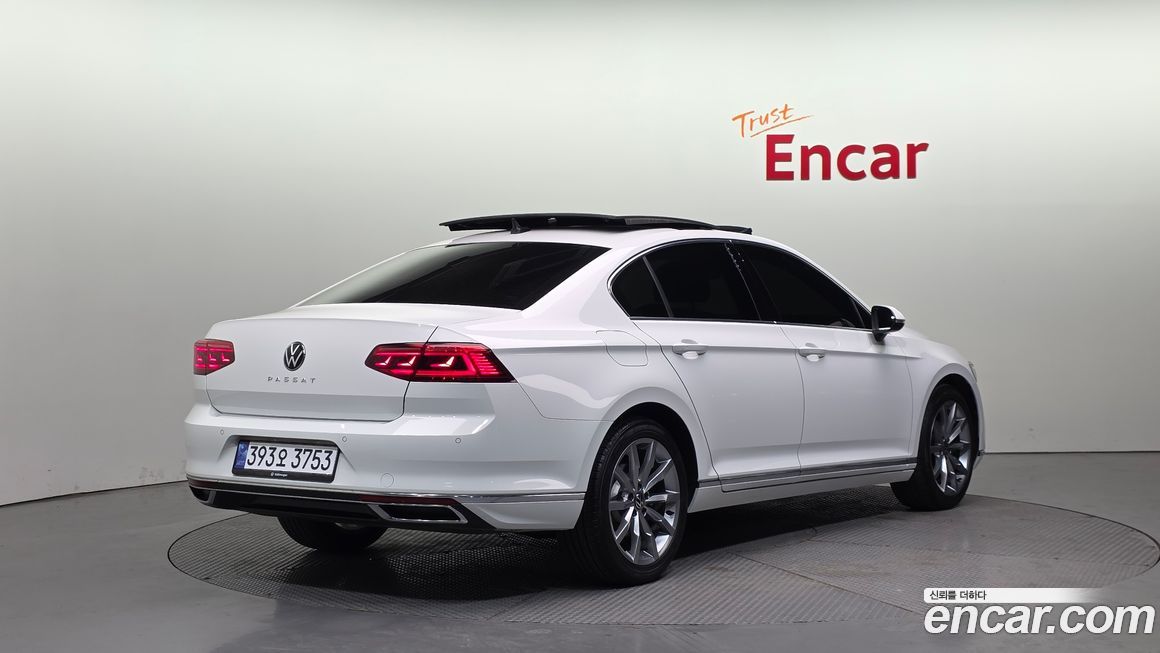 Volkswagen Passat 2021