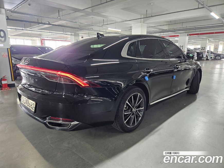 Hyundai Grandeur 2020