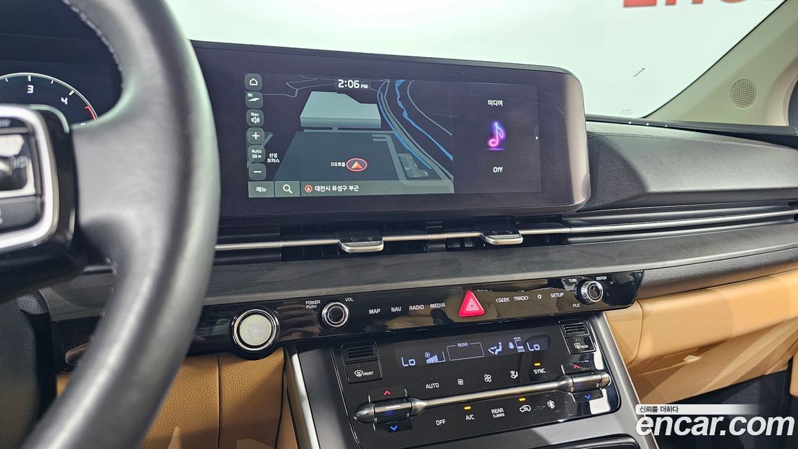 Kia Canival 2021
