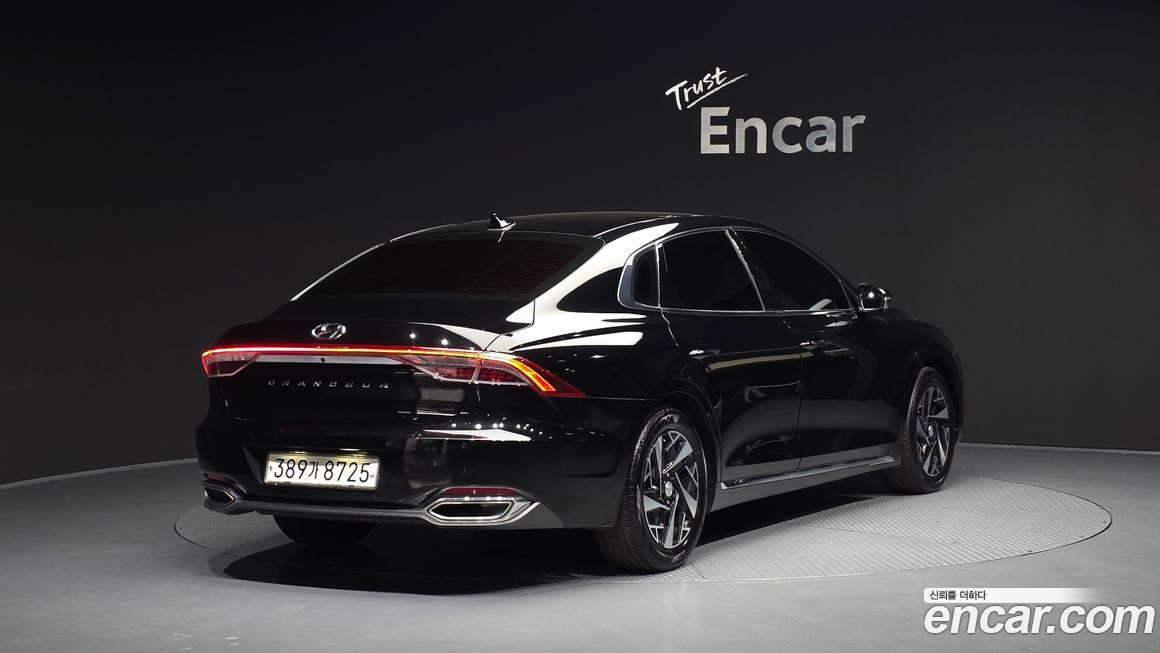 Hyundai Grandeur 2021