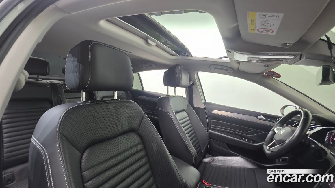 Volkswagen Passat 2021