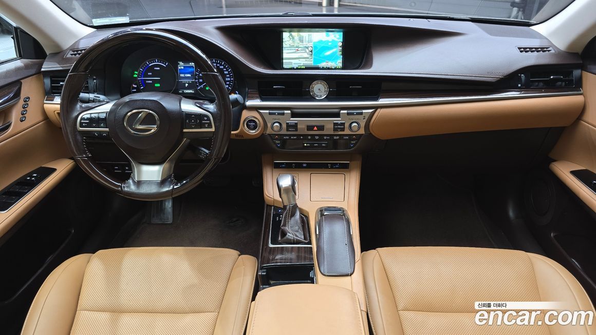 Lexus ES 2017
