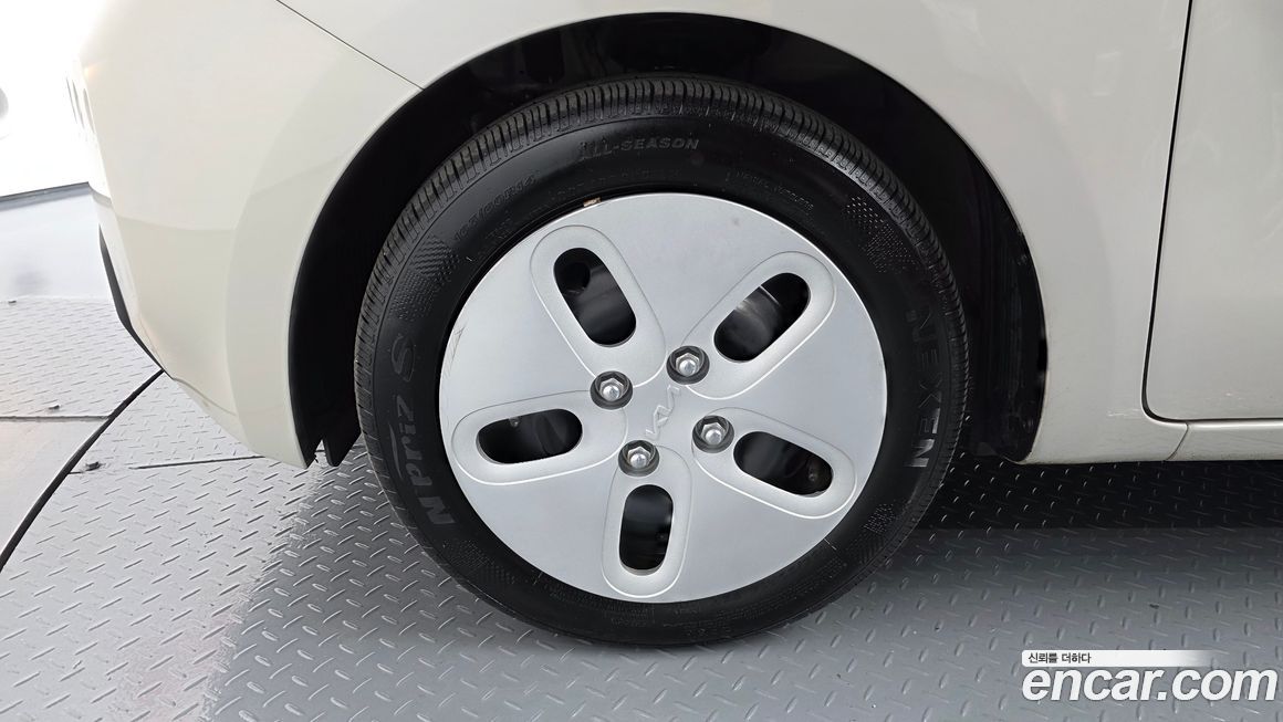 Kia RAY 2025