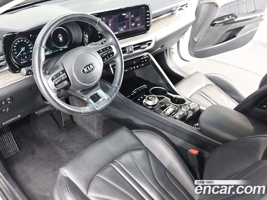 Kia K5 2021