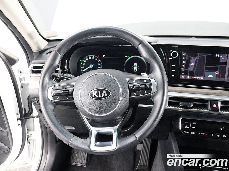 Kia K5 2021