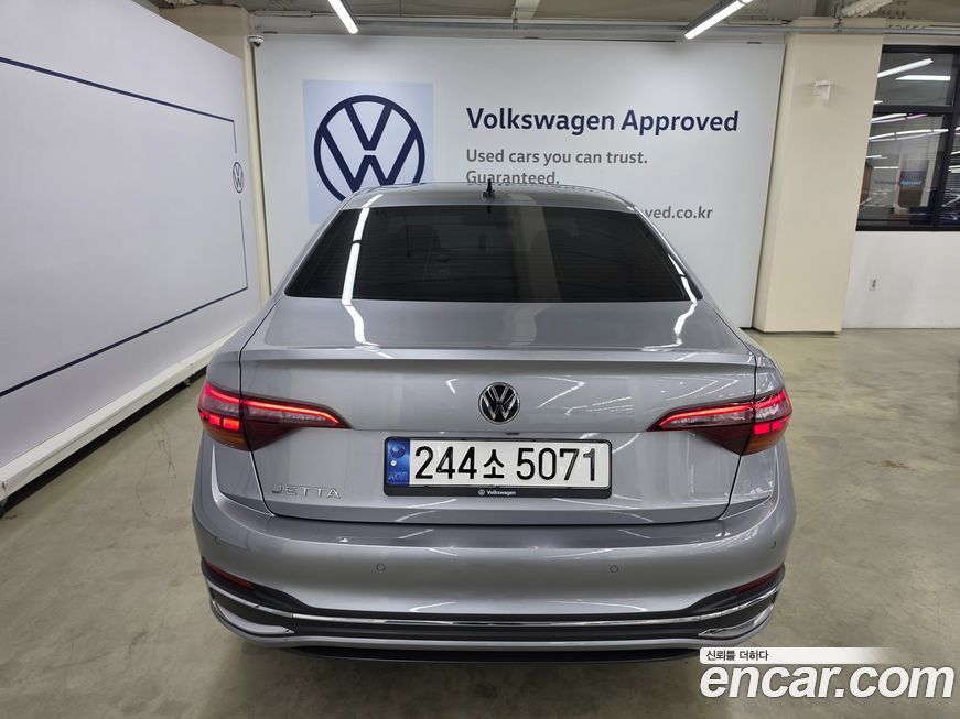 Volkswagen Jetta 2024