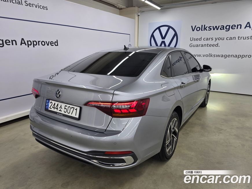 Volkswagen Jetta 2024