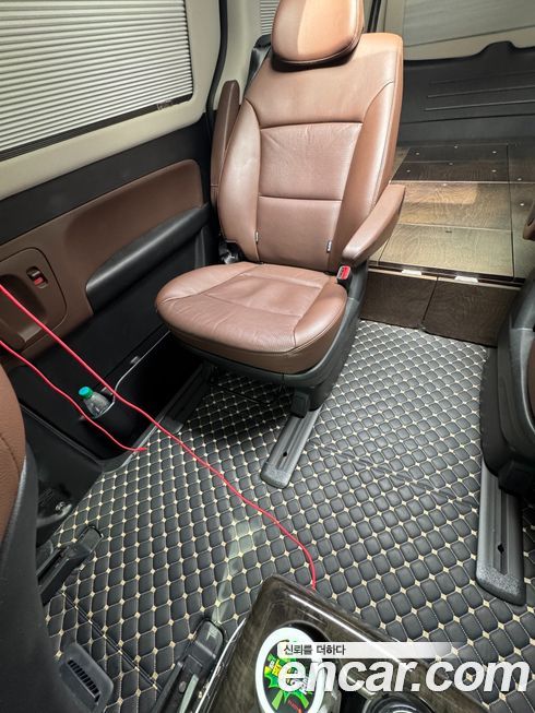 Hyundai Starex 2021