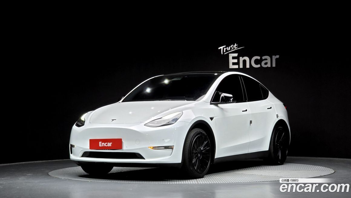 Tesla Model Y 2021