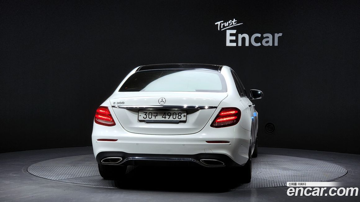 Mercedes-Benz E-Class 2019