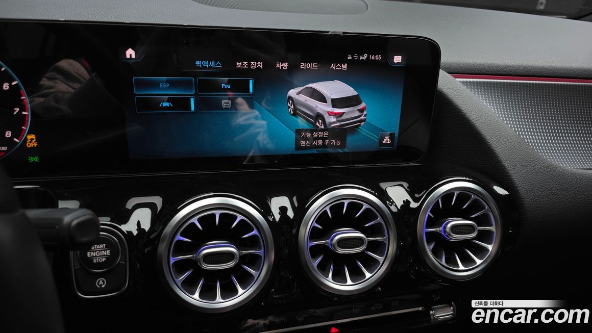 Mercedes-Benz GLA-Class 2021