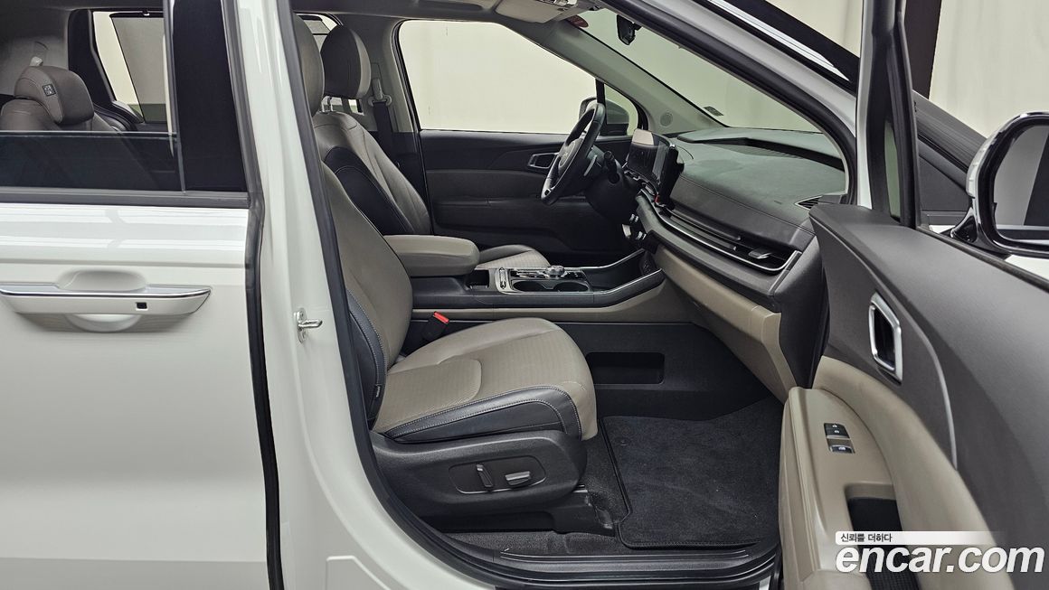 Kia Canival 2024