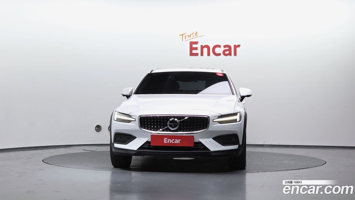 Volvo V60 2021