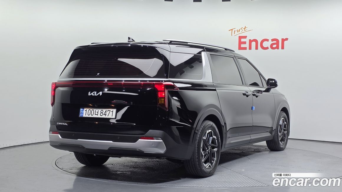 Kia Canival 2025