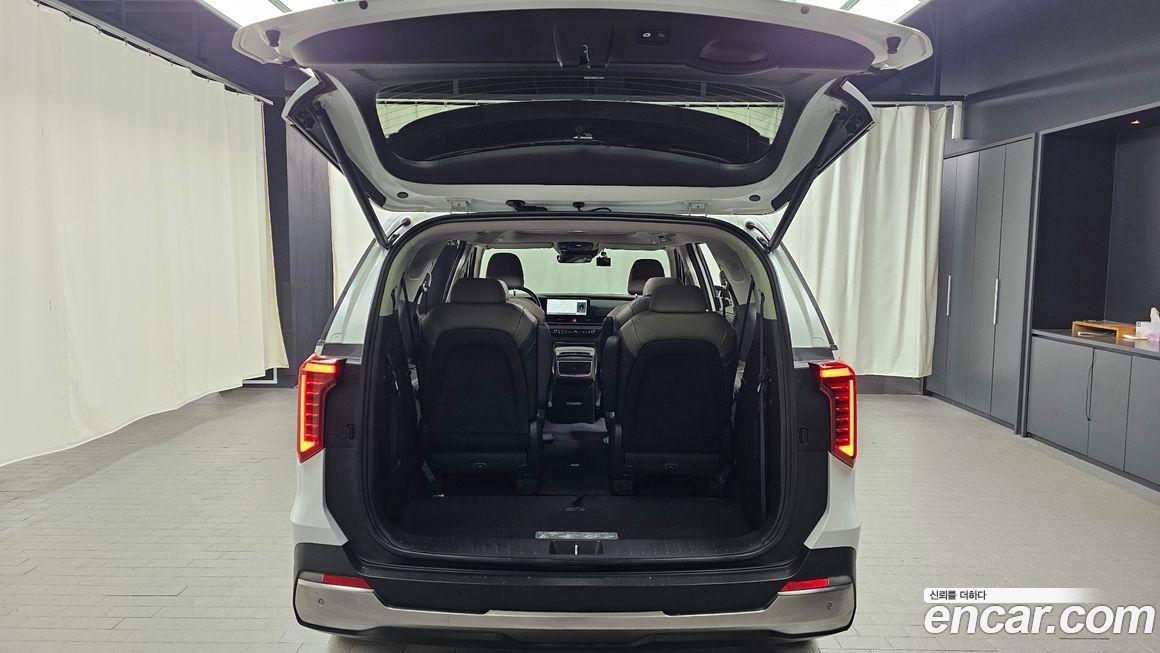 Kia Canival 2024