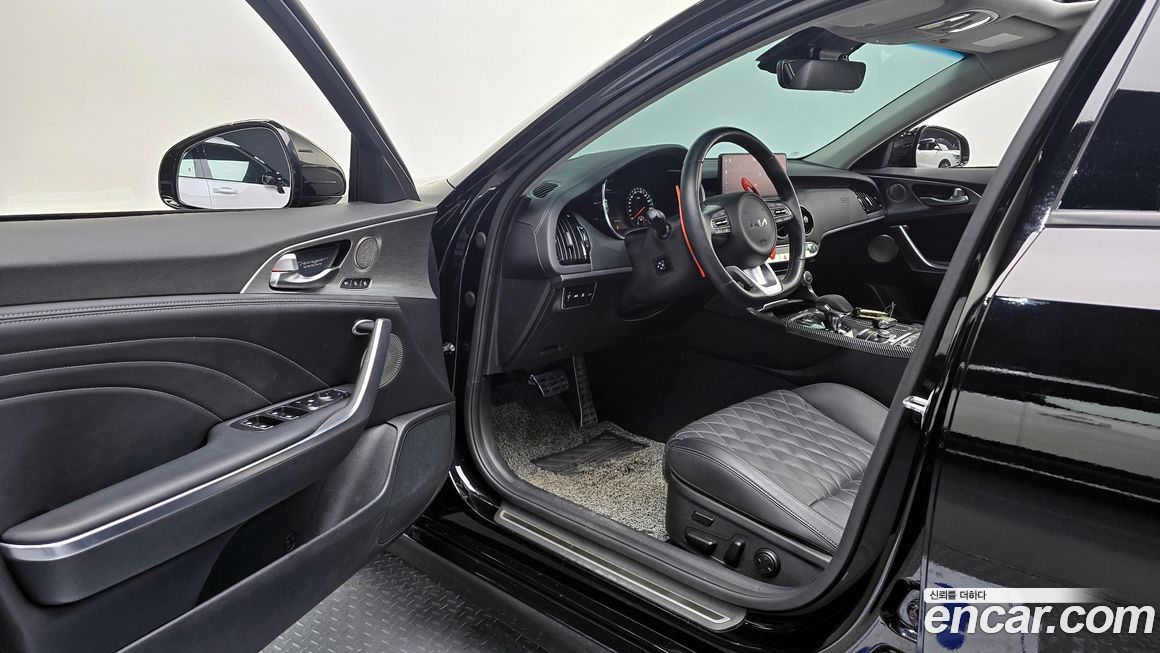 Kia Stinger 2023