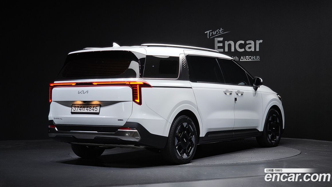 Kia Canival 2024