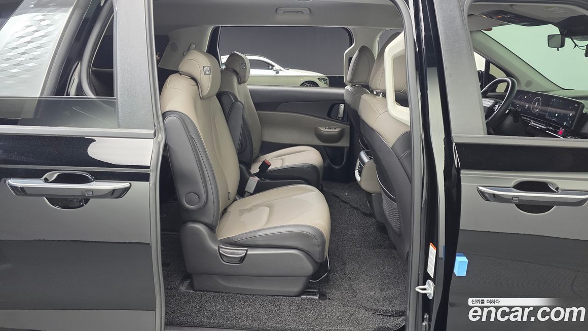 Kia Canival 2025