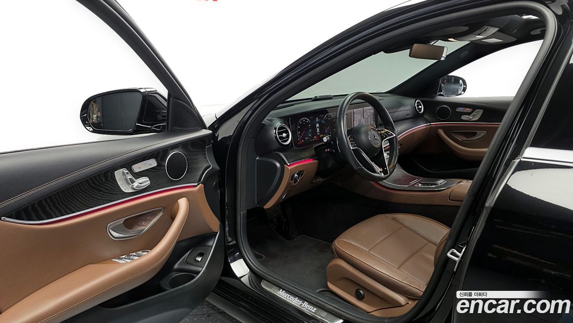 Mercedes-Benz E-Class 2023