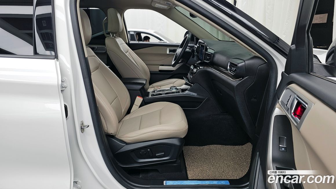 Ford Explorer 2023