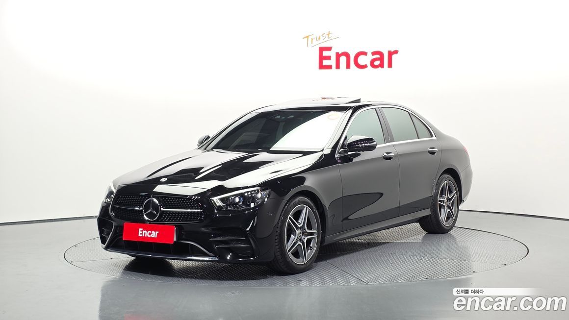 Mercedes-Benz E-Class 2023