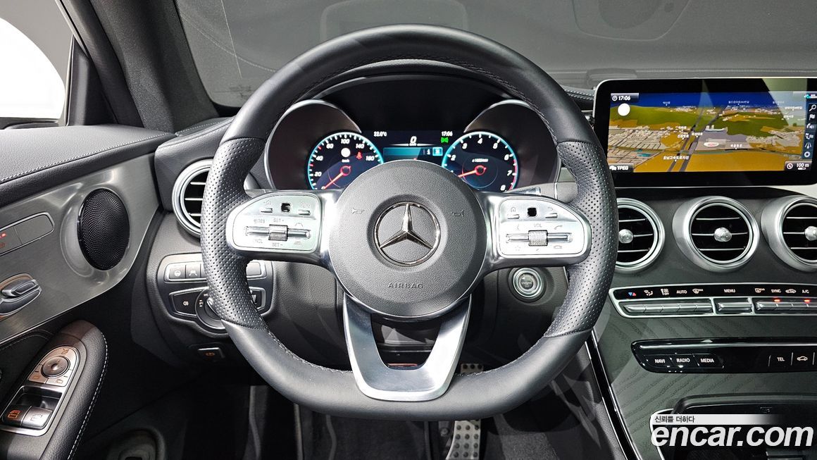 Mercedes-Benz C-Class 2023