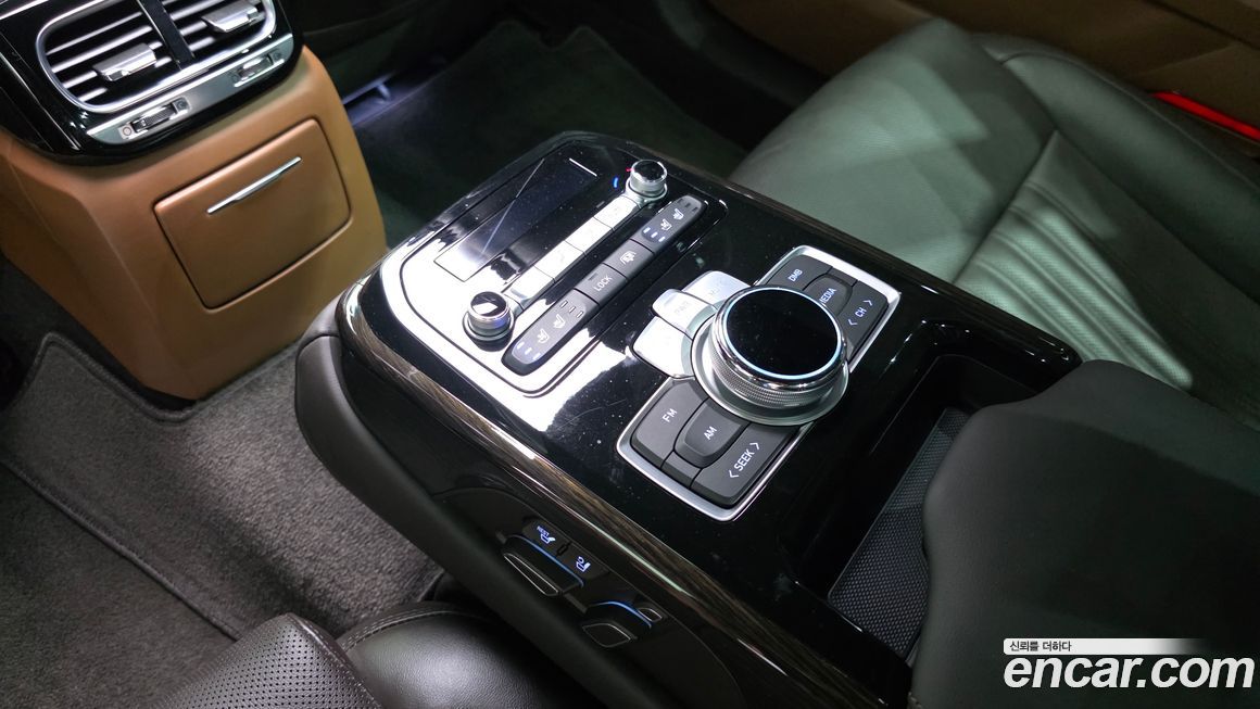 Genesis G90 2019