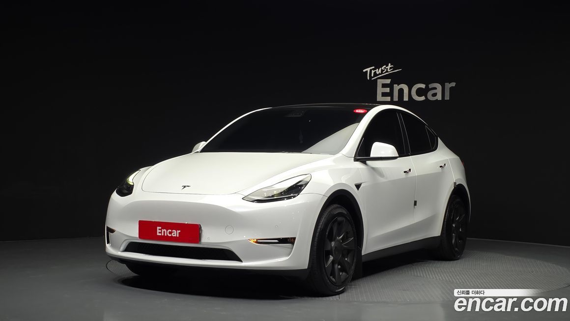 Tesla Model Y 2022
