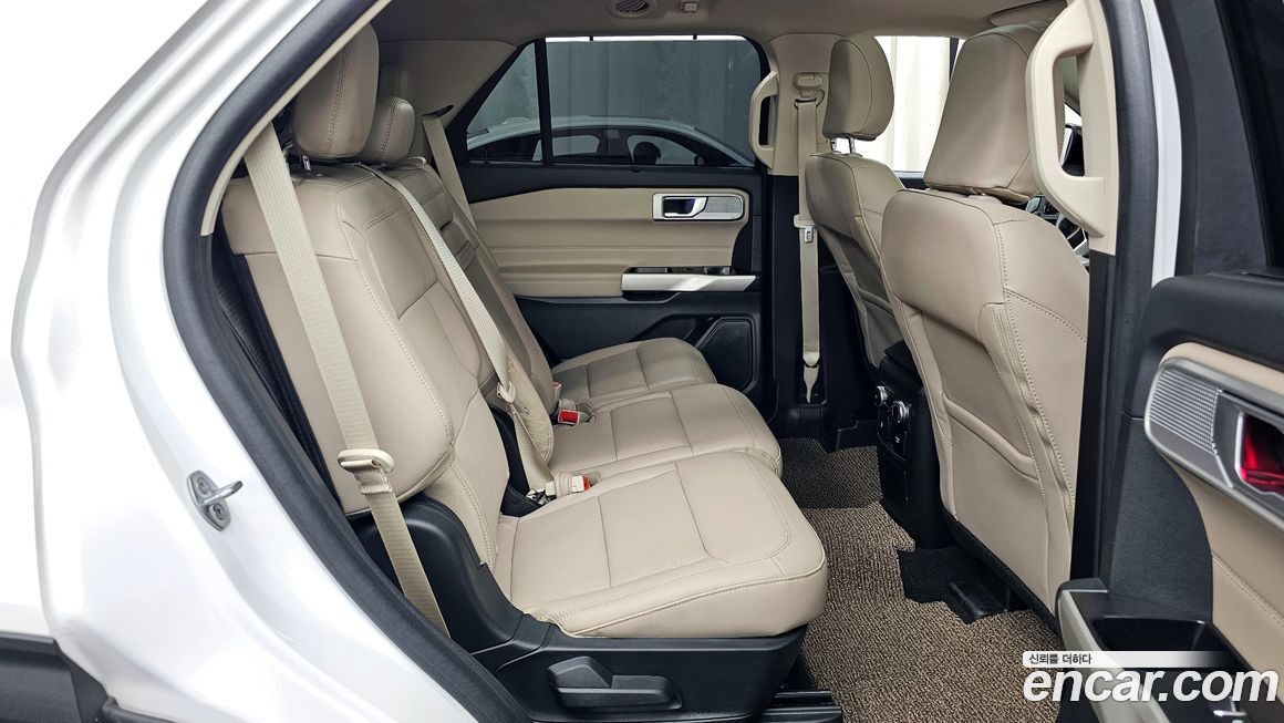 Ford Explorer 2023