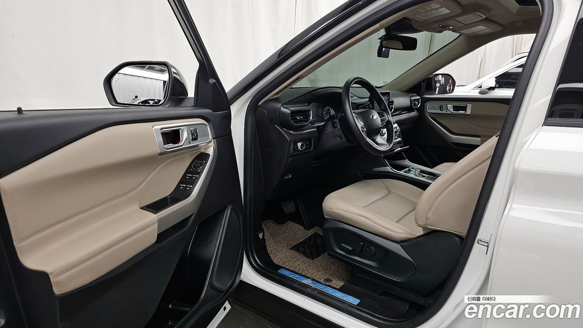 Ford Explorer 2023