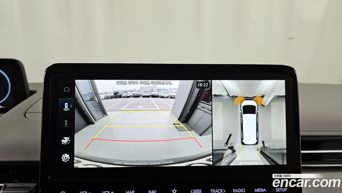 Hyundai Staria 2025
