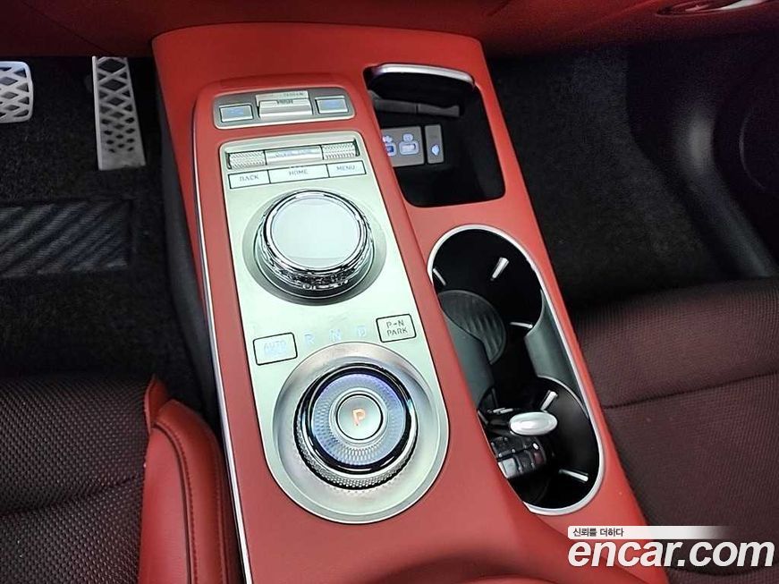 Genesis GV70 2021